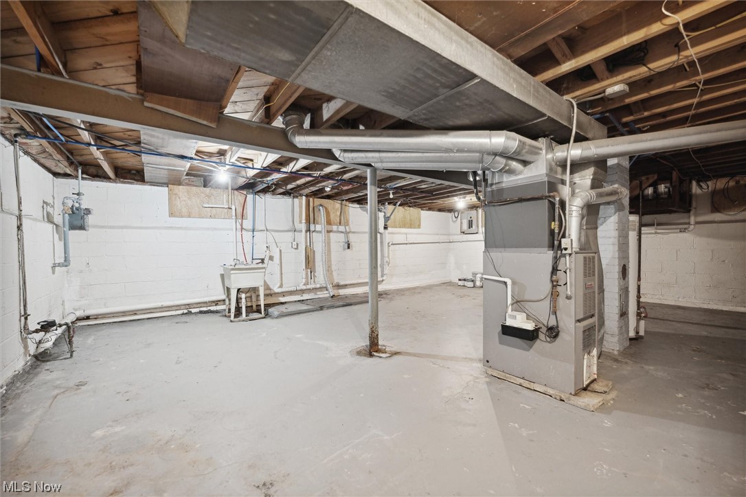 Van Deboe Hagar - Residential Lease