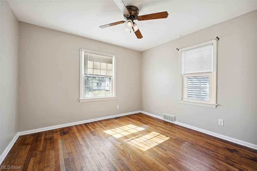 Van Deboe Hagar - Residential Lease