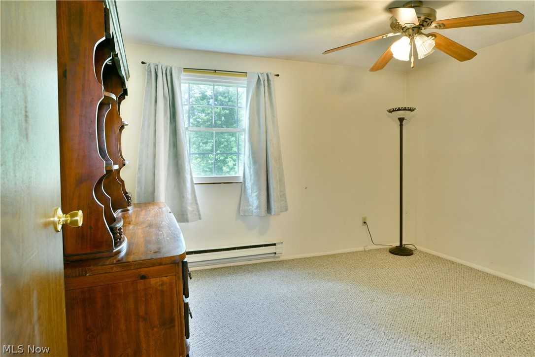 Oakview Manor - Residential