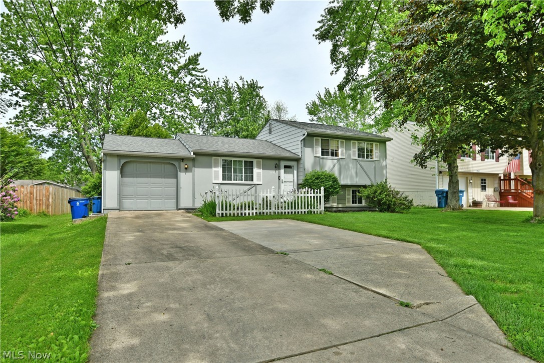 Oakview Manor - Residential