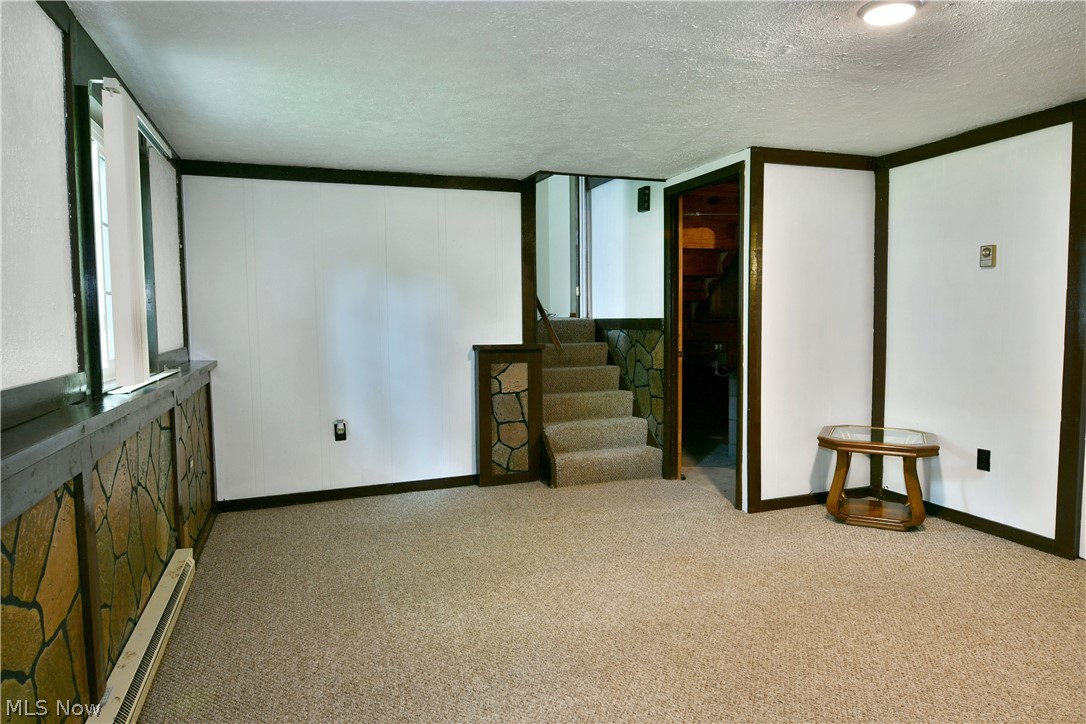 Oakview Manor - Residential