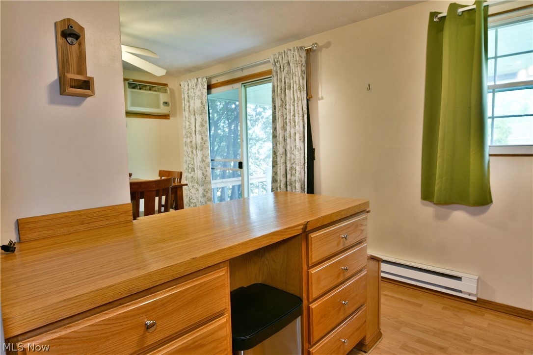Oakview Manor - Residential