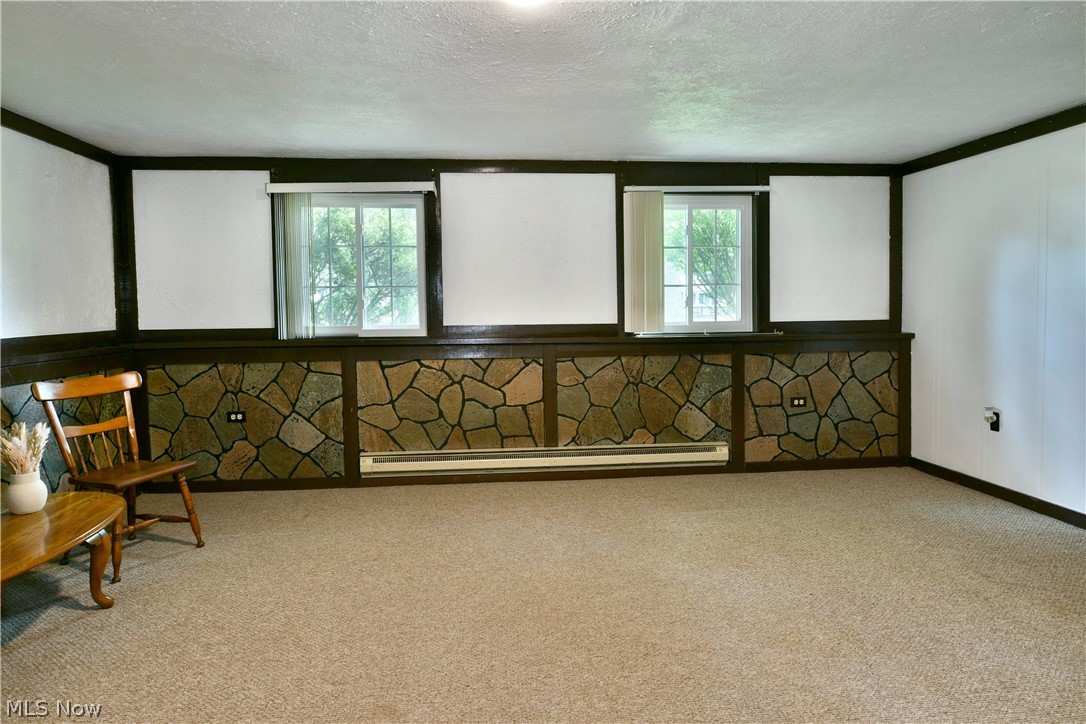 Oakview Manor - Residential