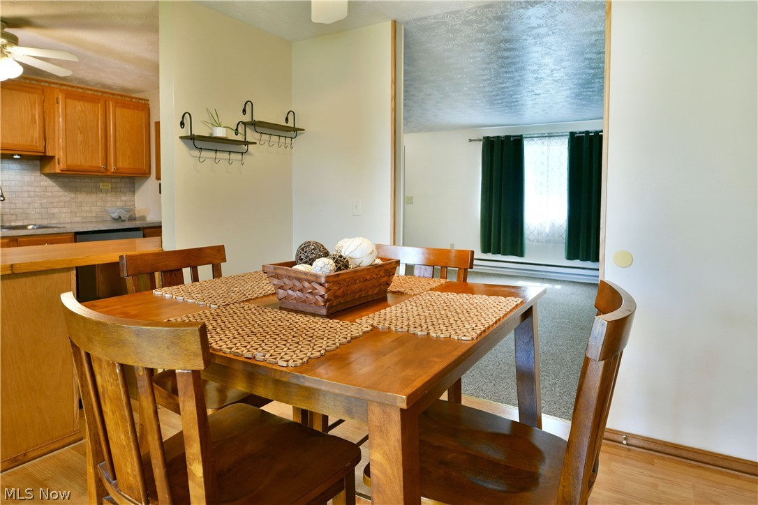 Oakview Manor - Residential