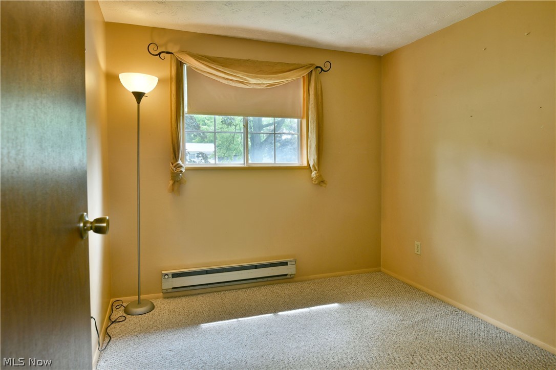Oakview Manor - Residential