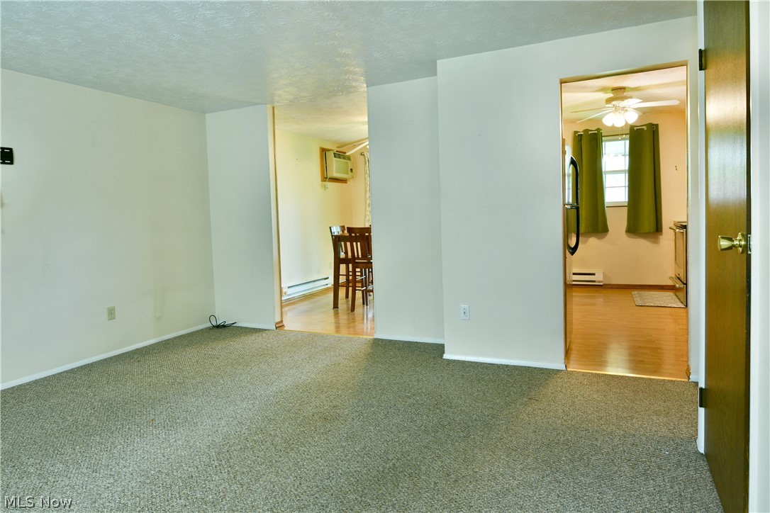 Oakview Manor - Residential