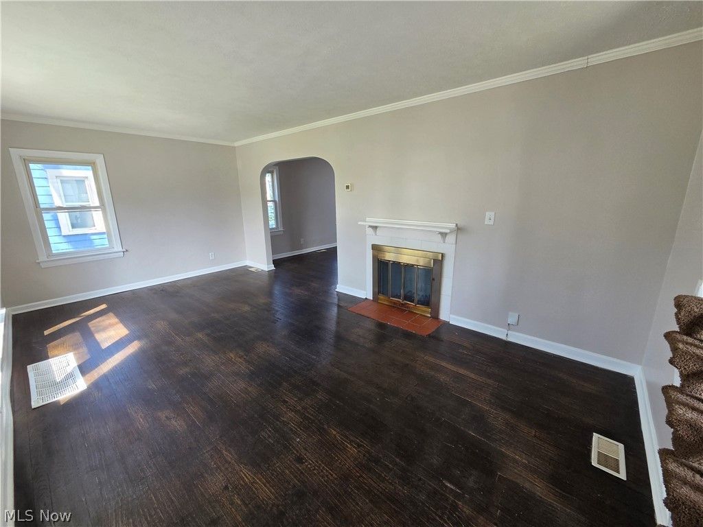 Photo of 3757 Grosvenor Road, South Euclid, OH 44118 (MLS # 5204601)