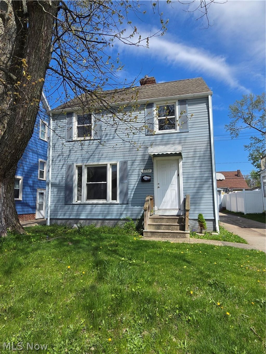 Photo of 3757 Grosvenor Road, South Euclid, OH 44118 (MLS # 5204601)