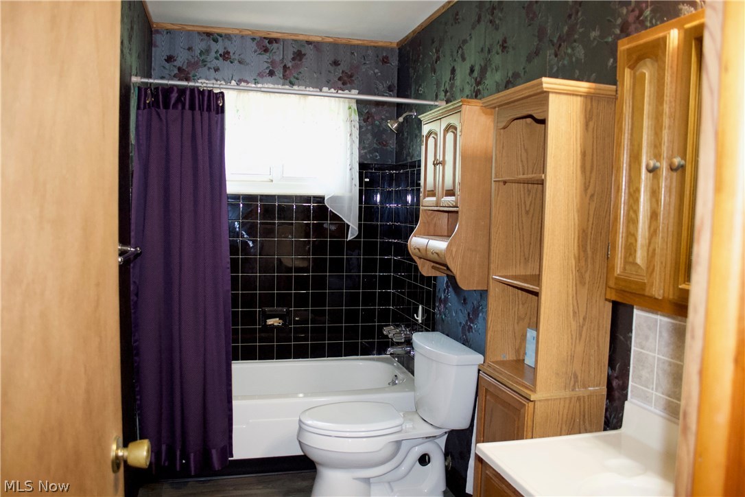 Fairway Land Cos & A P Inv Co - Residential