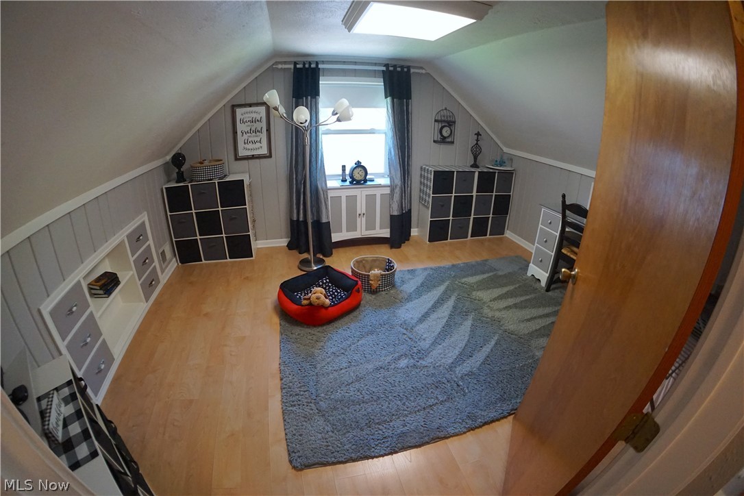 Heslop Morning View 02 - Residential