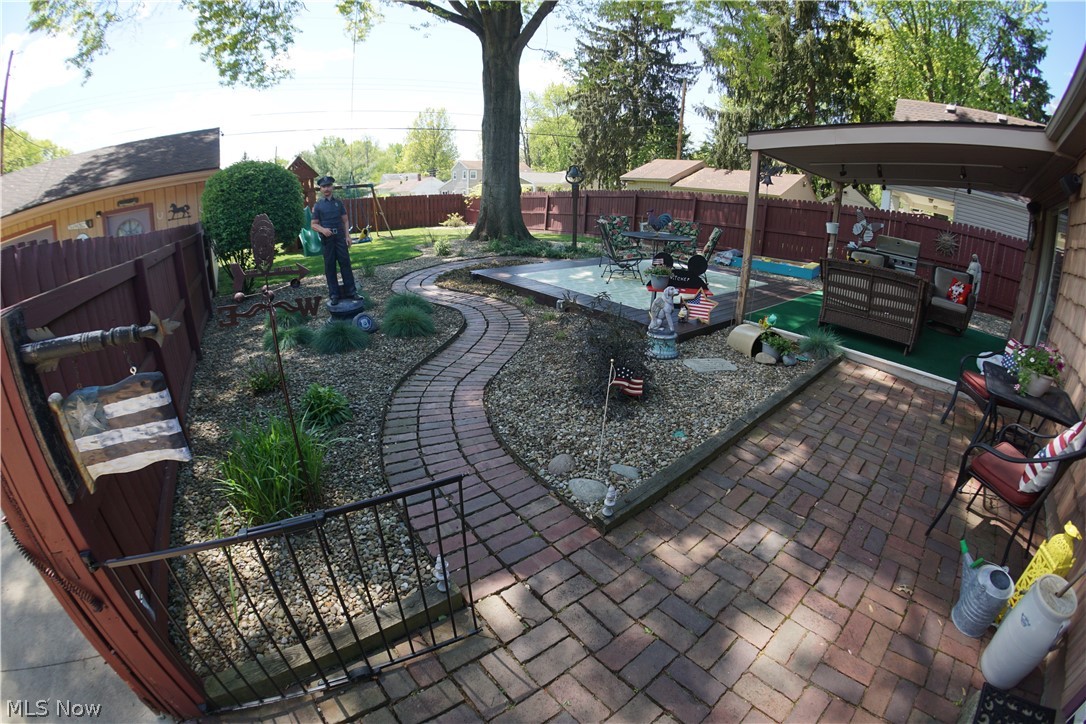 Heslop Morning View 02 - Residential