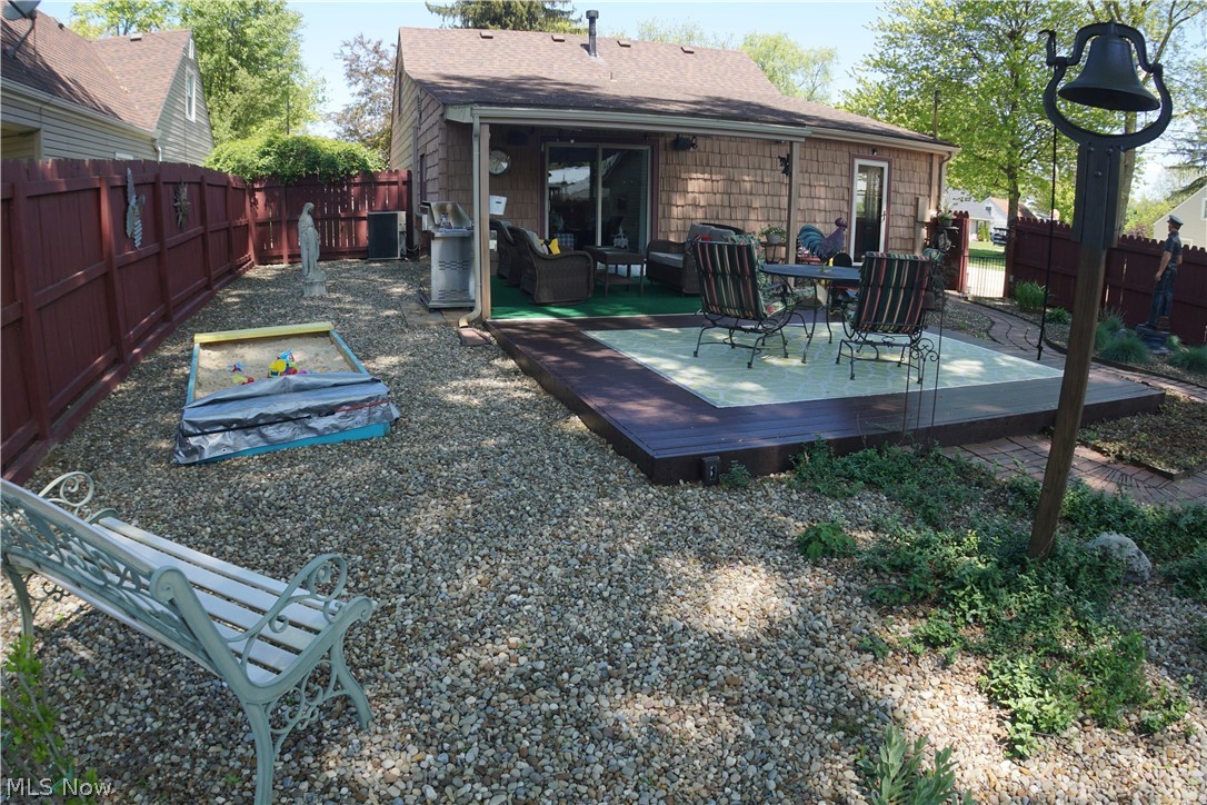 Heslop Morning View 02 - Residential