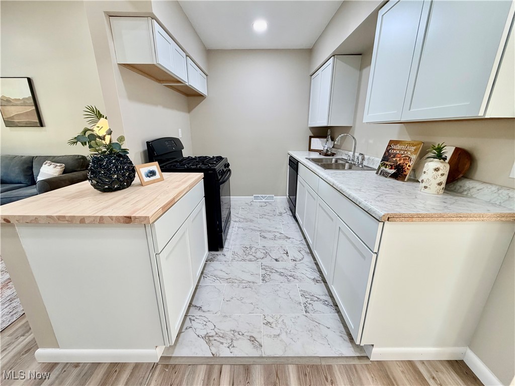 Mentor Grovelands Sub - Residential