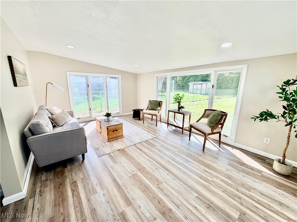 Mentor Grovelands Sub - Residential