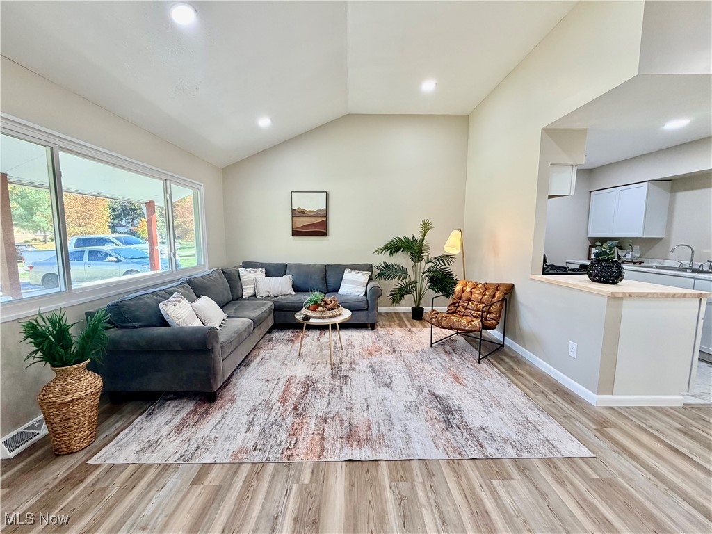 Mentor Grovelands Sub - Residential