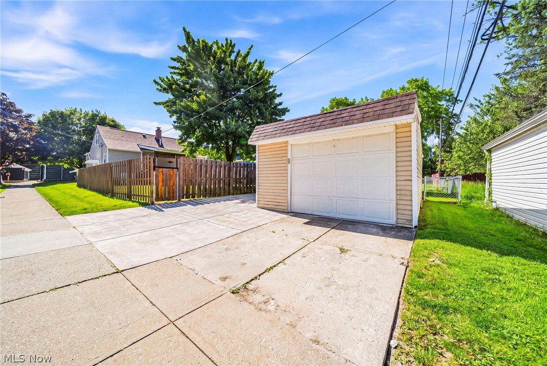 Walter N Tellings - Residential