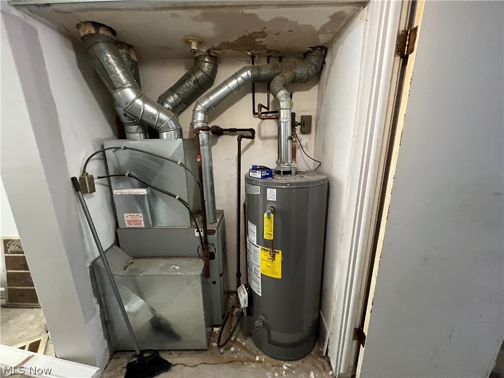 East Akron Terrace - Residential Income