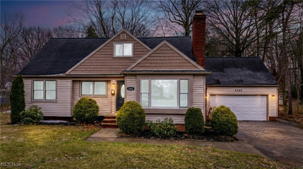 Photo of 5266 Wilson Mills Road, Richmond Heights, OH 44143 (MLS # 5178624)