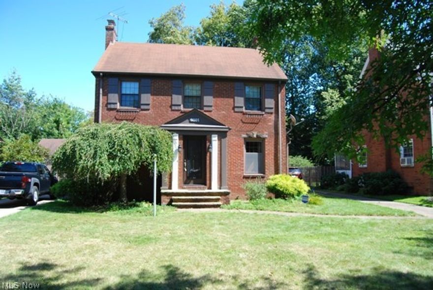 Solid three-bedroom brick Colonial in very nice area. Partially finished basement with fireplace and tons of storage. All appliances stay and home comes with a home warranty!  Nice deck off house to enjoy your backyard. Newer carpeting in basement, central air, furnace, front and back door. Enjoy the fireplace in your over sized family room. Seller will look at all offers.