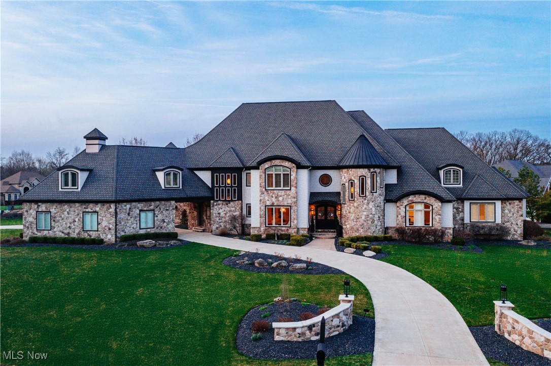 3377 E Galloway Drive, Richfield, Ohio image 3