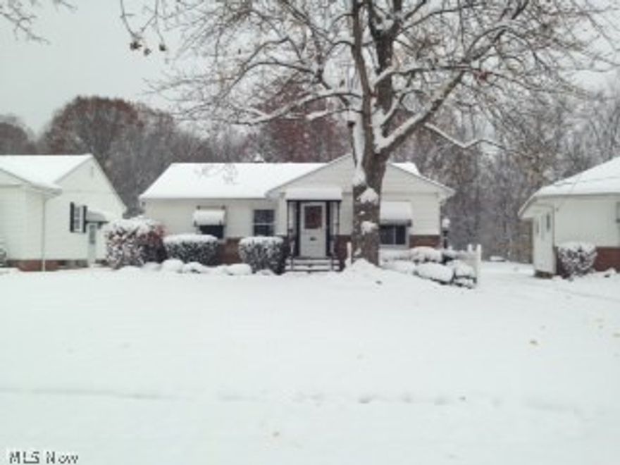 This single family ranch style home features five total rooms. The first floor offers three bedrooms, a living room, dining room, kitchen and full bath. The property offers a full basement. Property features a two car detached garage and a nice wooded back yard view.