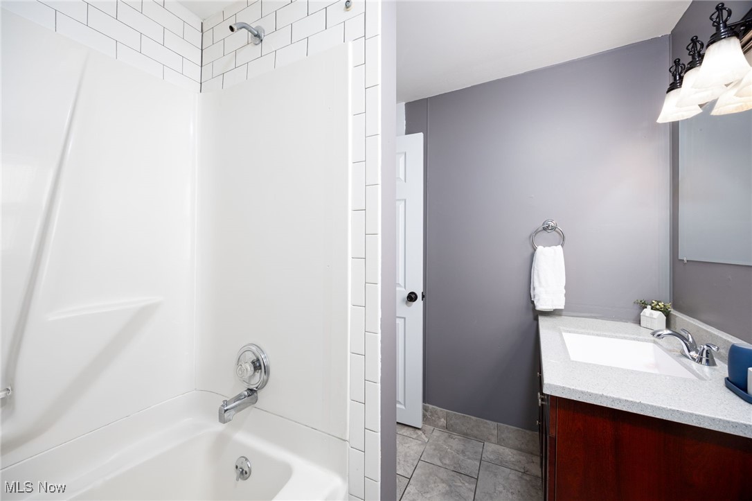 Village/Lodi - Residential