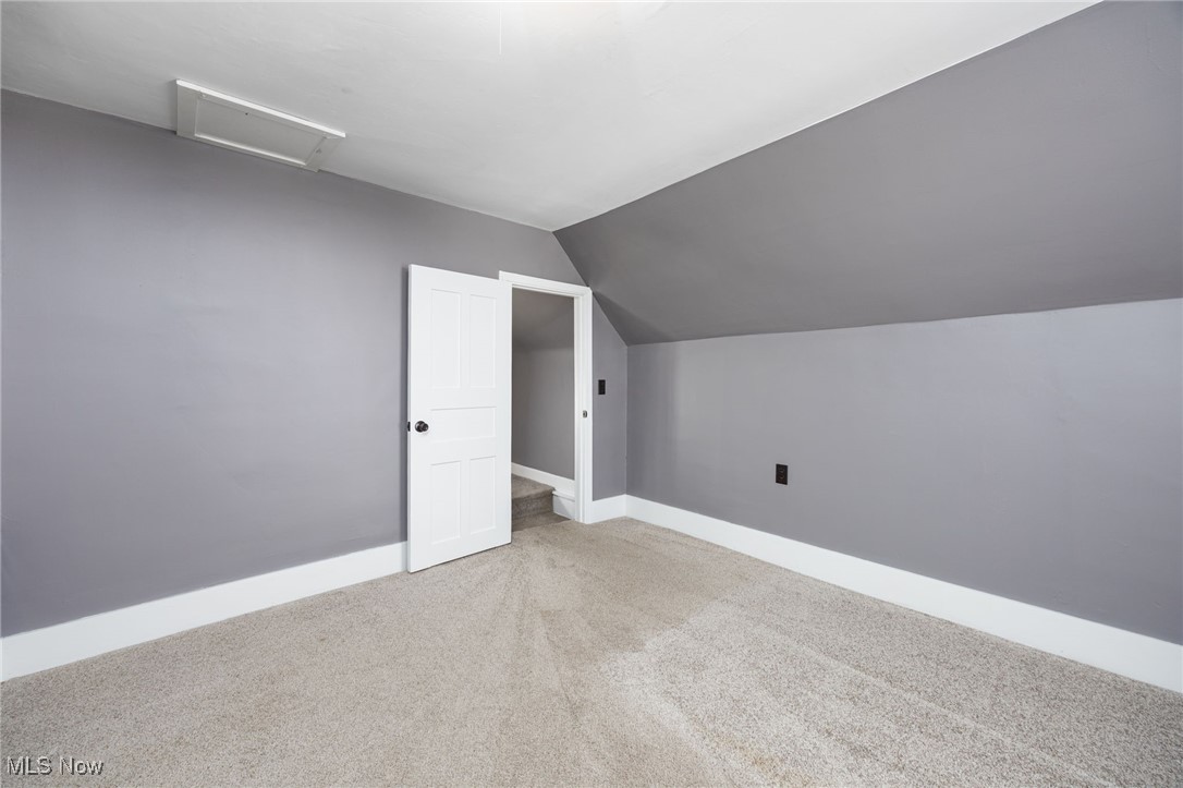 Village/Lodi - Residential