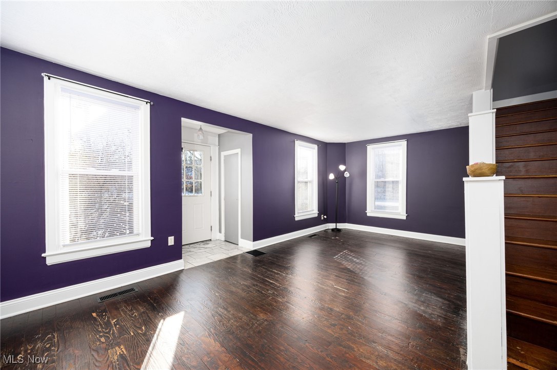 Village/Lodi - Residential