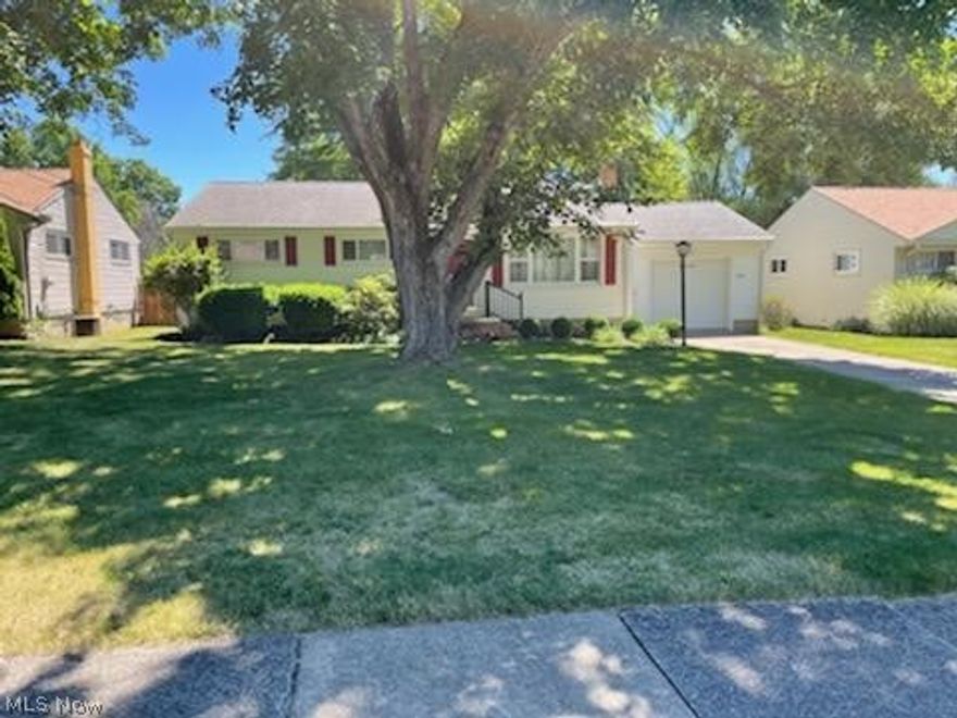 Clean 3 bedroom vinyl sided ranch living room with coved ceilings. Large eat kitchen with corner china cabinet. Beautiful  Hardwood floors throughout. 1 1/2 baths. Attached garage with opener. Central Air. Newer shingles, windows, furnace and air.