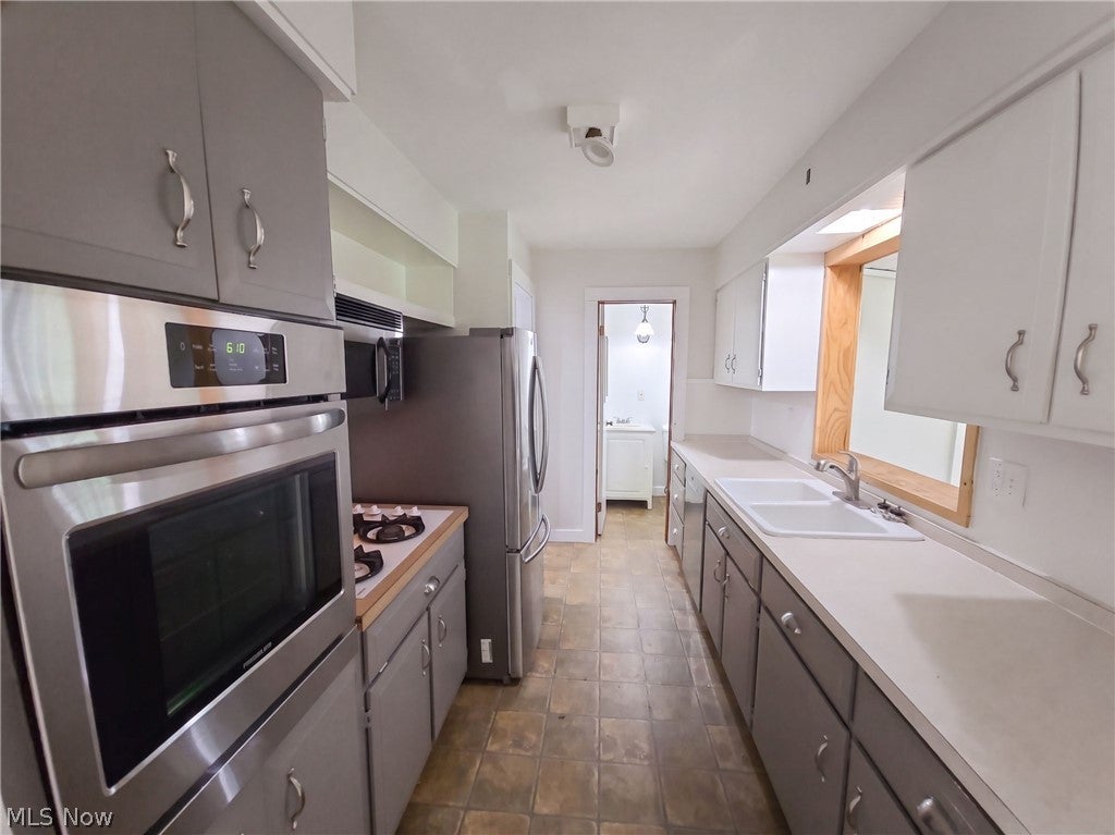 211 Roshon Drive