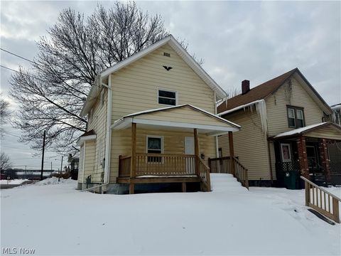 Homes For Sale - 1721 SW Hammond Avenue<br/> Stark County, Canton, OH 44706
