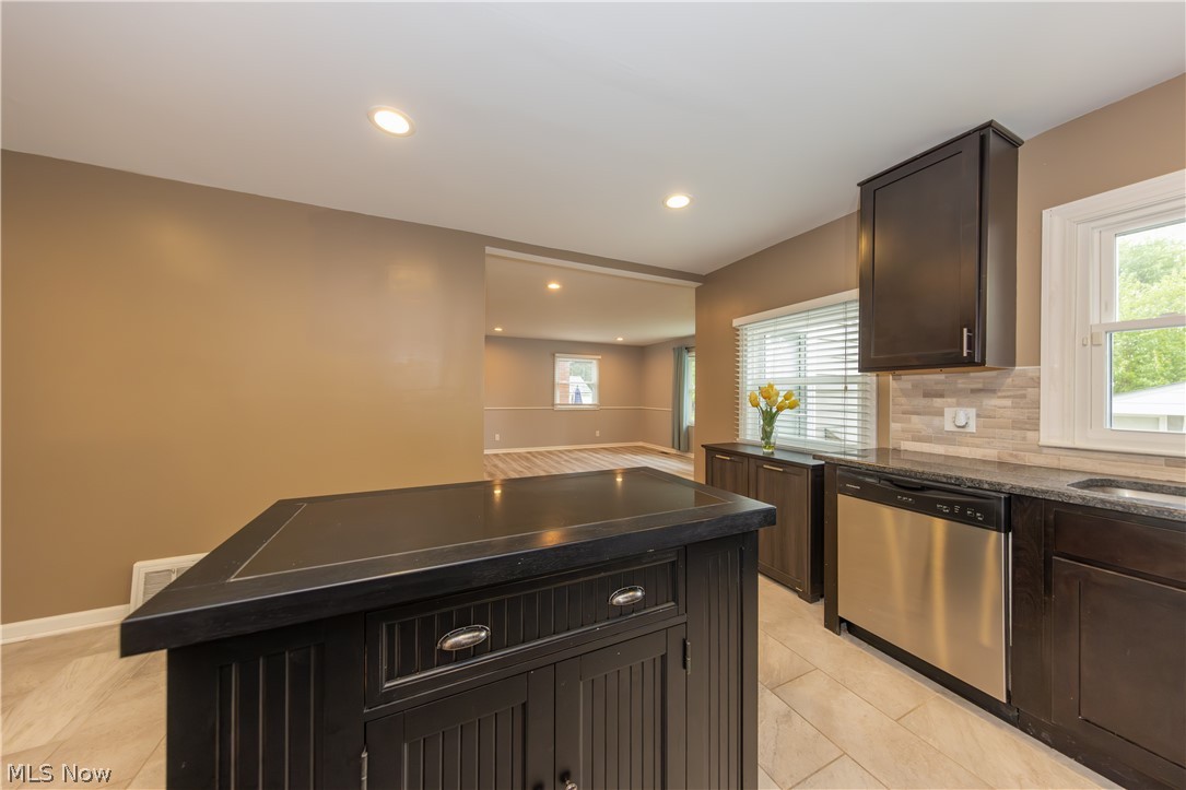 Mayfield 02 - Residential
