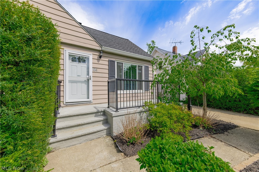 Mayfield 02 - Residential