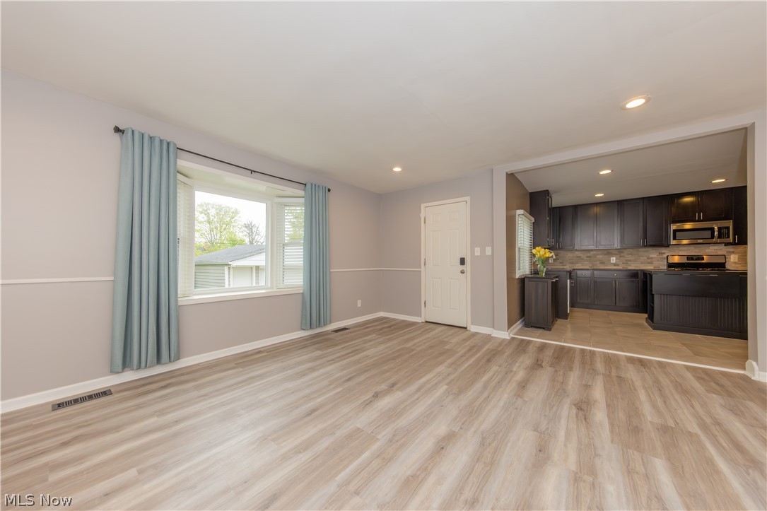 Mayfield 02 - Residential
