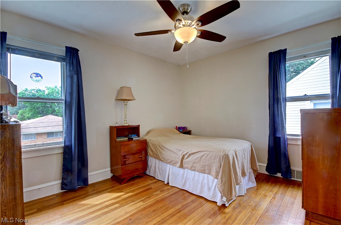 S H Kleinman Realty Cos Irvin - Residential