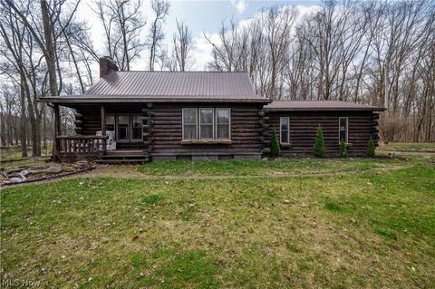 Homes For Sale - 17917 Ellsworth Road<br/> Lake Milton, OH 44429