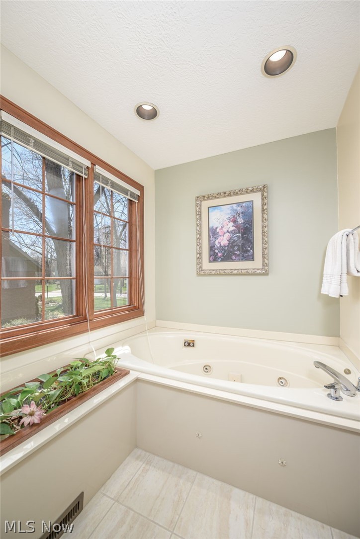 Hunters Crossing - Residential