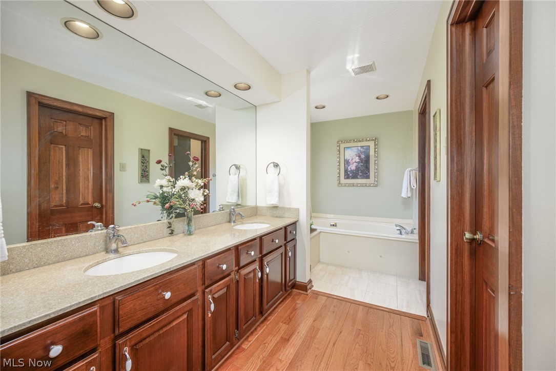 Hunters Crossing - Residential