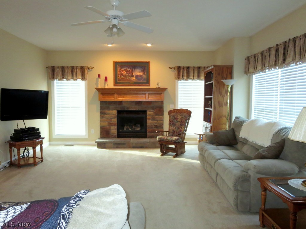 Creekside Ridge - Residential