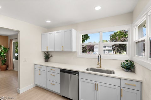 Tiny photo for 399 Olive Street, Elyria, OH 44035 (MLS # 5239741)