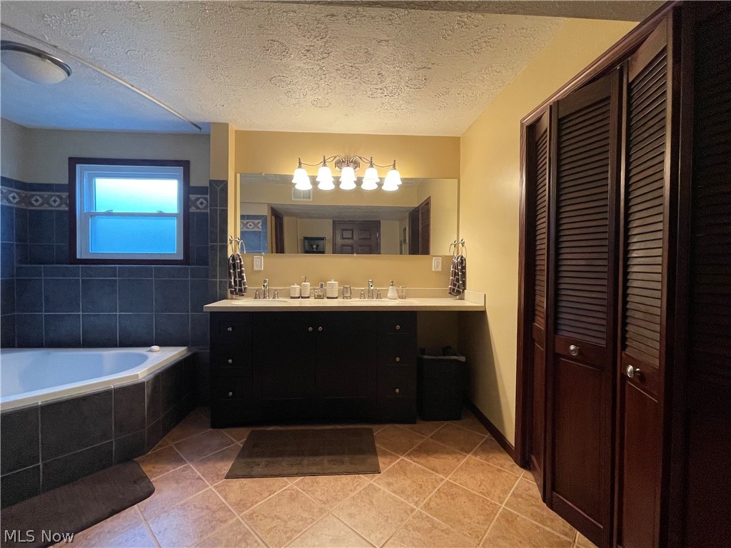 Perrywood Estates - Residential