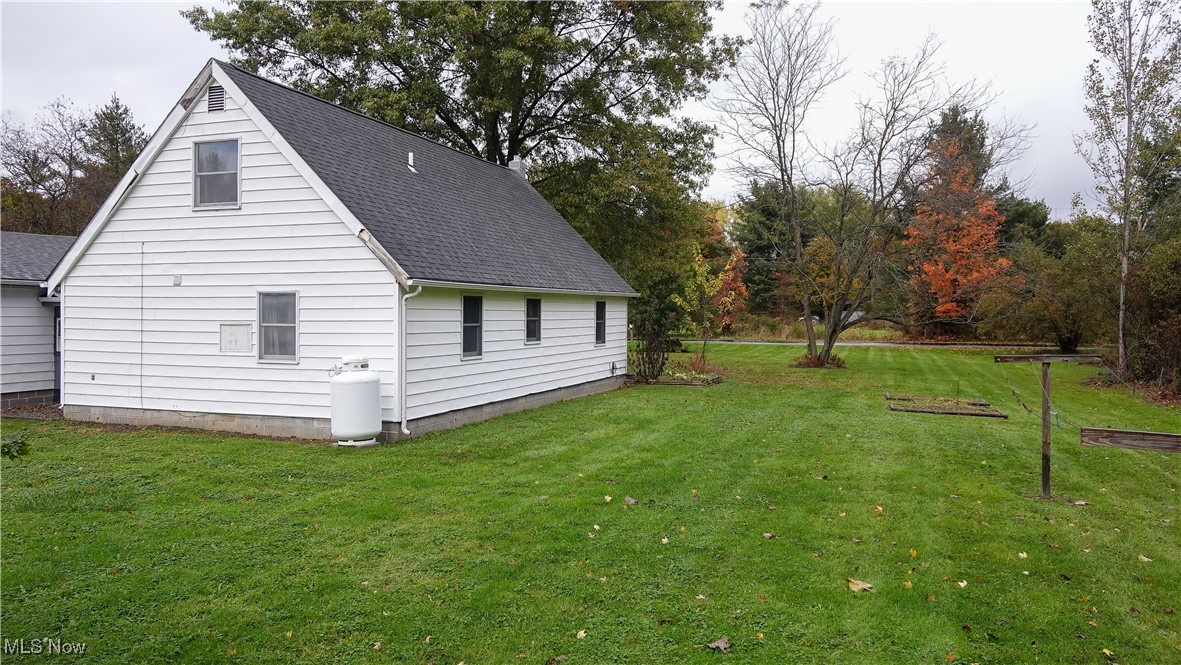 10484 Knowlton Road, Garrettsville, Ohio image 12