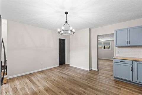 Tiny photo for 412 Concord Street, Martins Ferry, OH 43935 (MLS # 5203373)