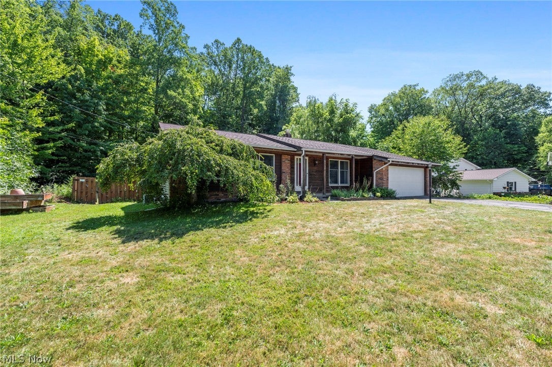 9720 Fox Hill Trail