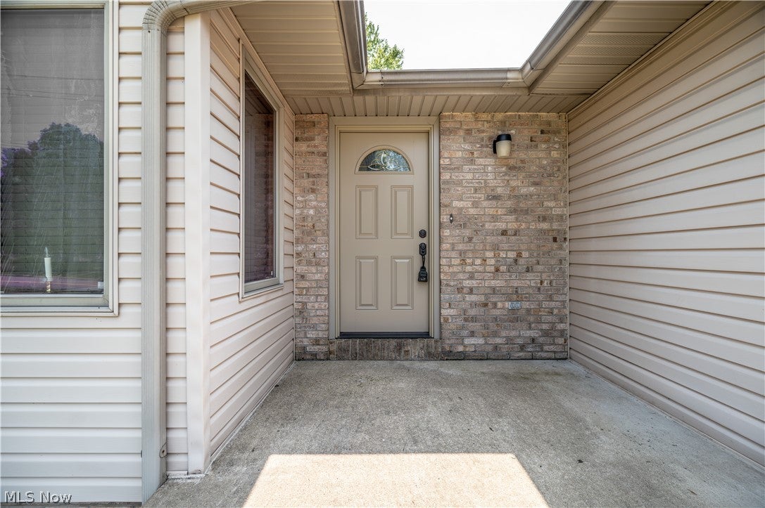 1015 Niles Vienna Road
