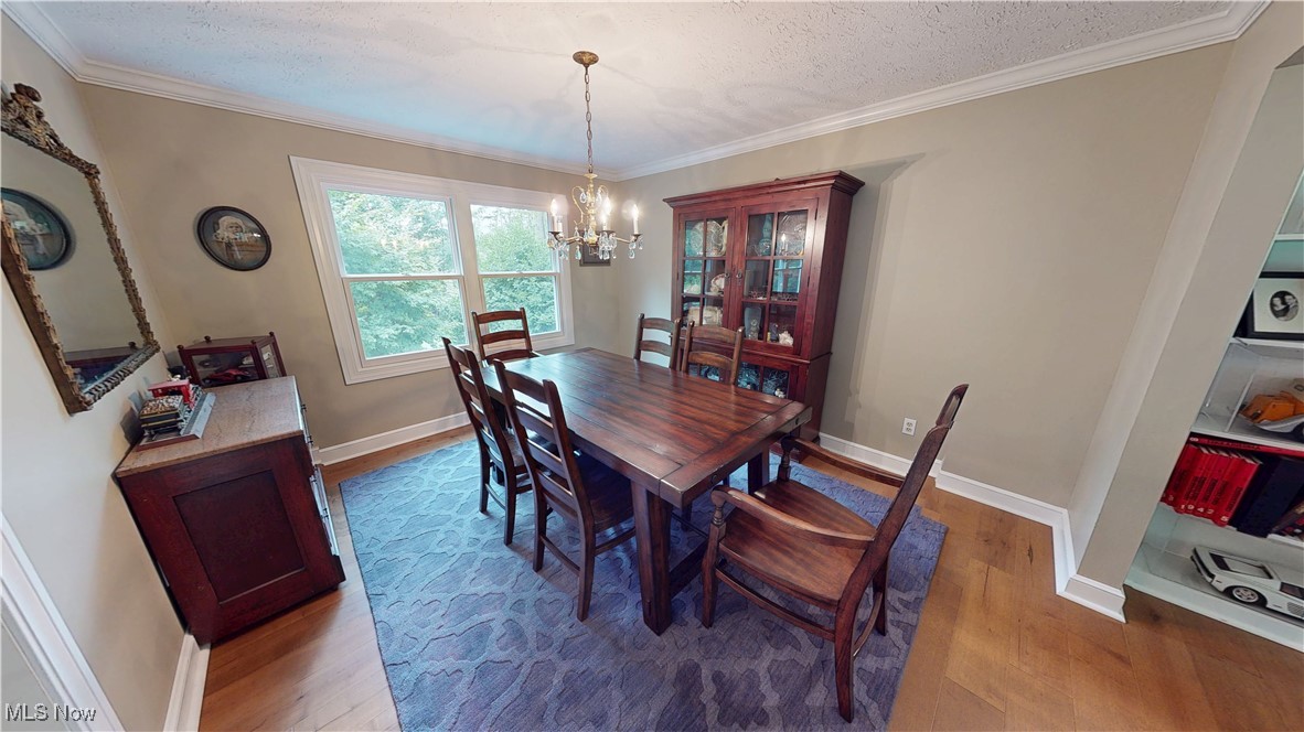 Chesterland, Ohio 44026, United States, 4 Bedrooms Bedrooms, ,3 BathroomsBathrooms,Residential,Active,195244