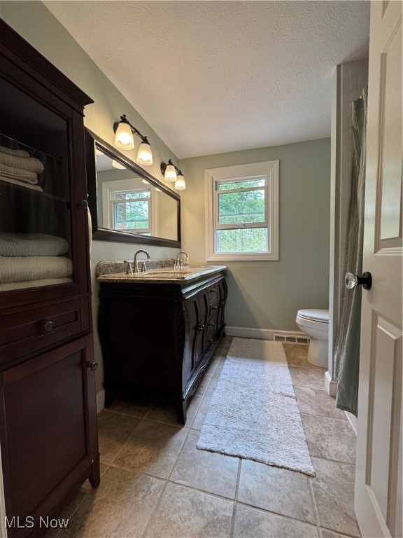 Chesterland, Ohio 44026, United States, 4 Bedrooms Bedrooms, ,3 BathroomsBathrooms,Residential,Active,195244