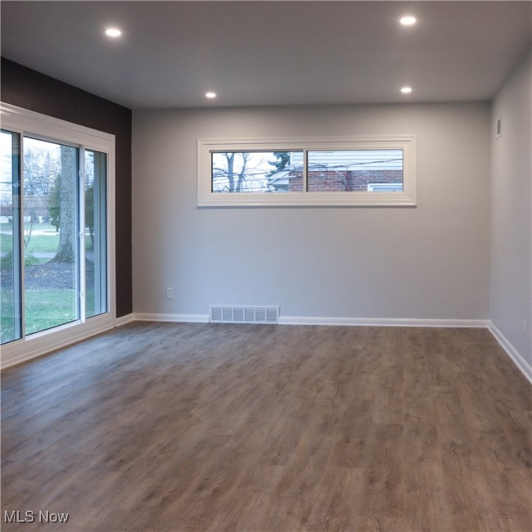 9171 Ridge Road, North Royalton, Ohio image 4