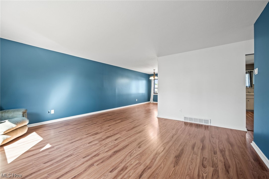 Brooklyn Airport Resub 02 - Residential