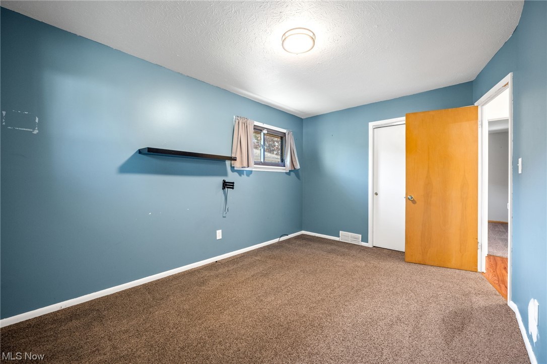 Brooklyn Airport Resub 02 - Residential